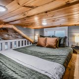 Queen Loft x2