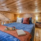 Queen Loft