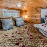 Queen Loft