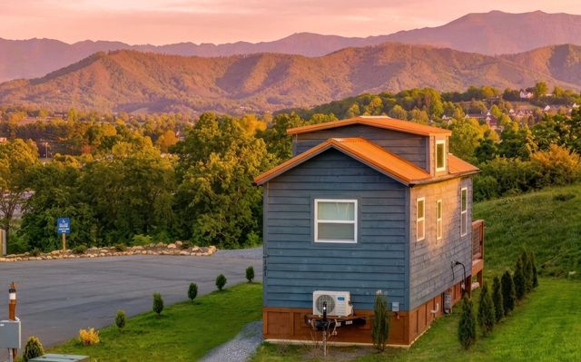 Open mountain views from The Overlook at Sojourn Lodging near Gatlinburg