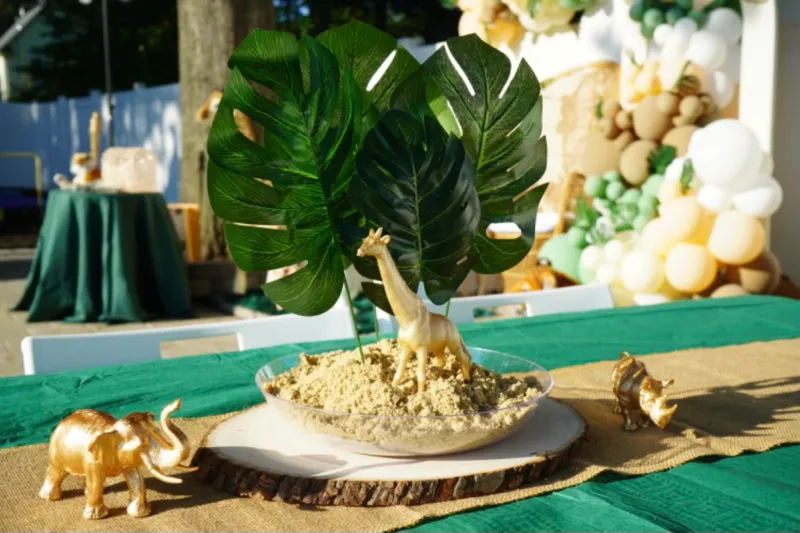 Zoo Baby Shower Plant Decoration