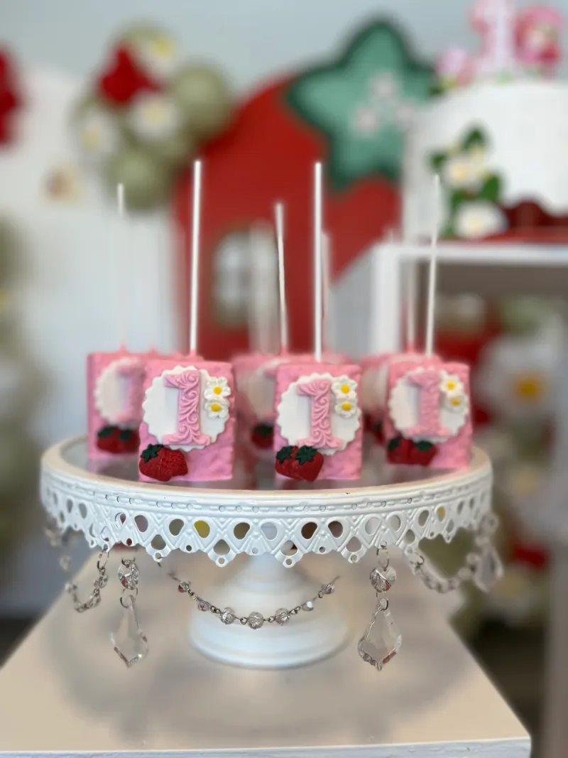 Strawberry Shortcake Cake Bars