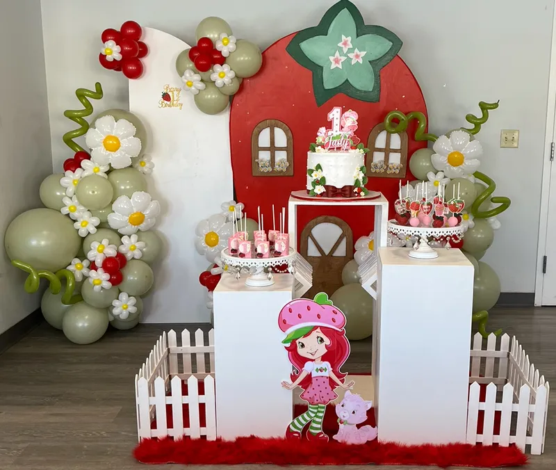 Strawberry Shortcake Display
