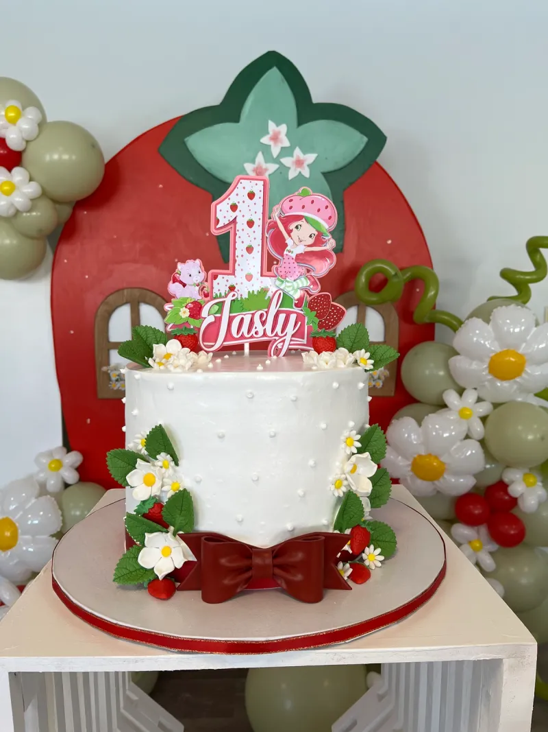 Strawberry Shortcake Cake