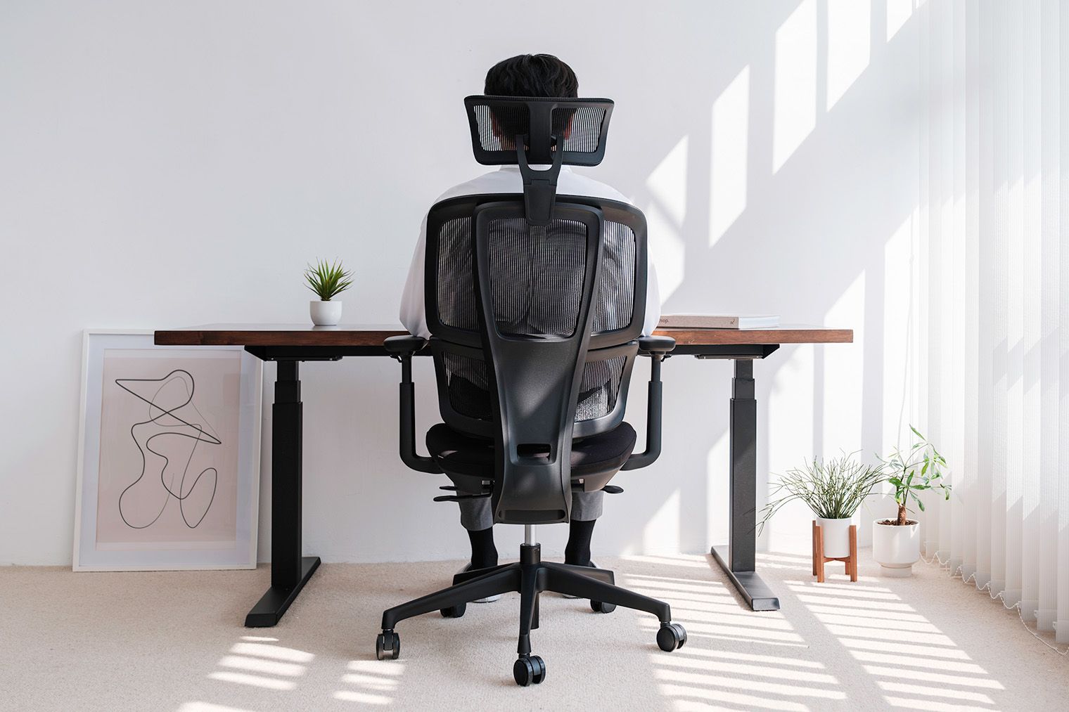 【美品】THE ERGORISM PRO 多機能ワークチェア 公式】THE ERGORISM PRO - Ergofinite by CASEFINITE