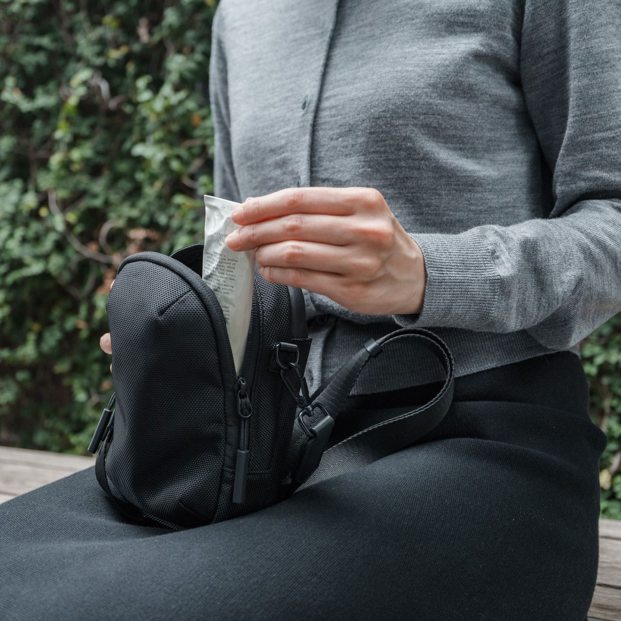 The Tokyo Techpack Phonesling - Ergofinite