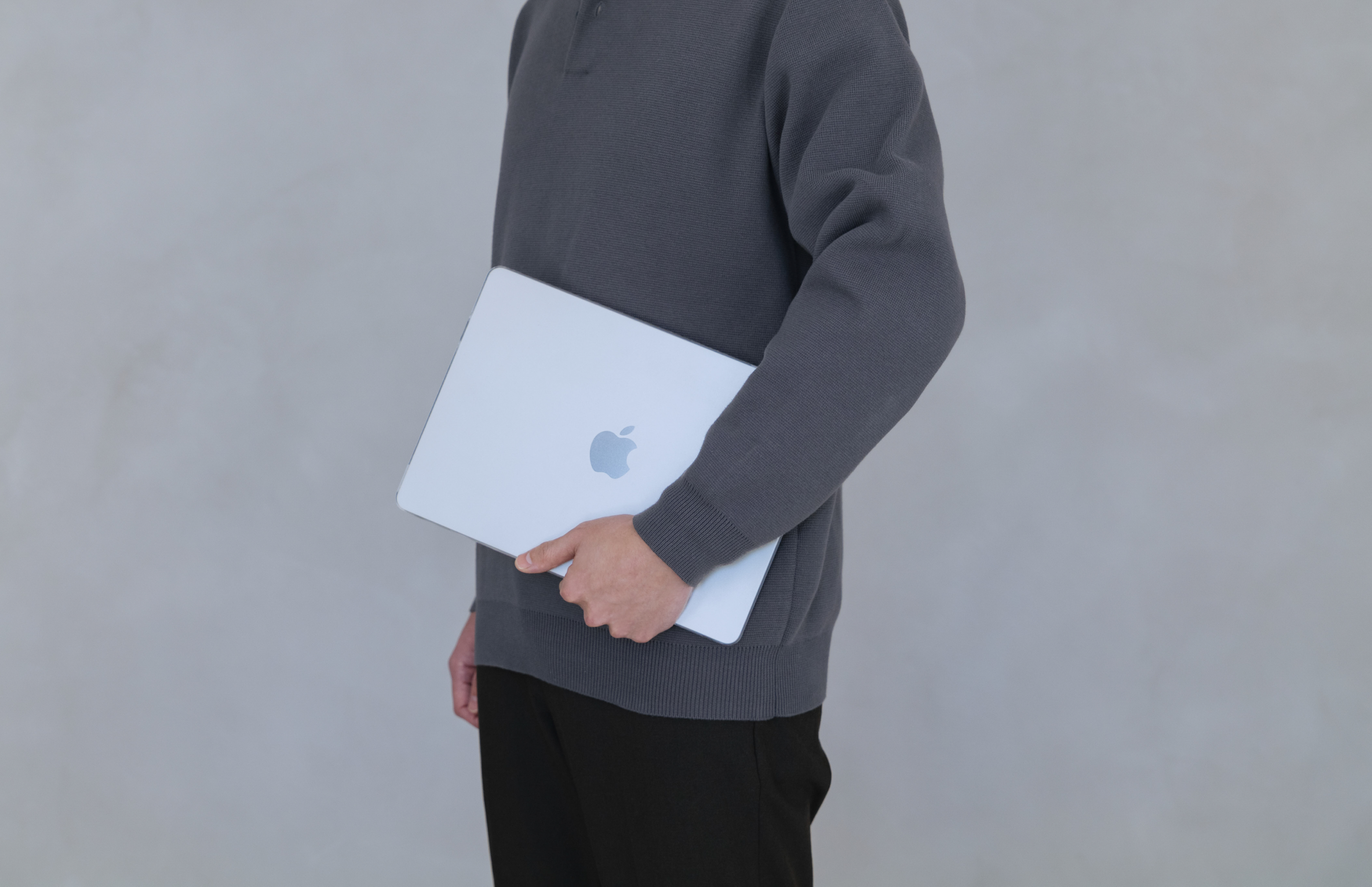THE FROST AIR for MacBook - 超薄型MacBook Air/Proケース