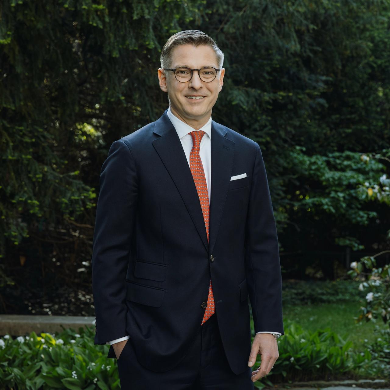 Roman B. Schlager