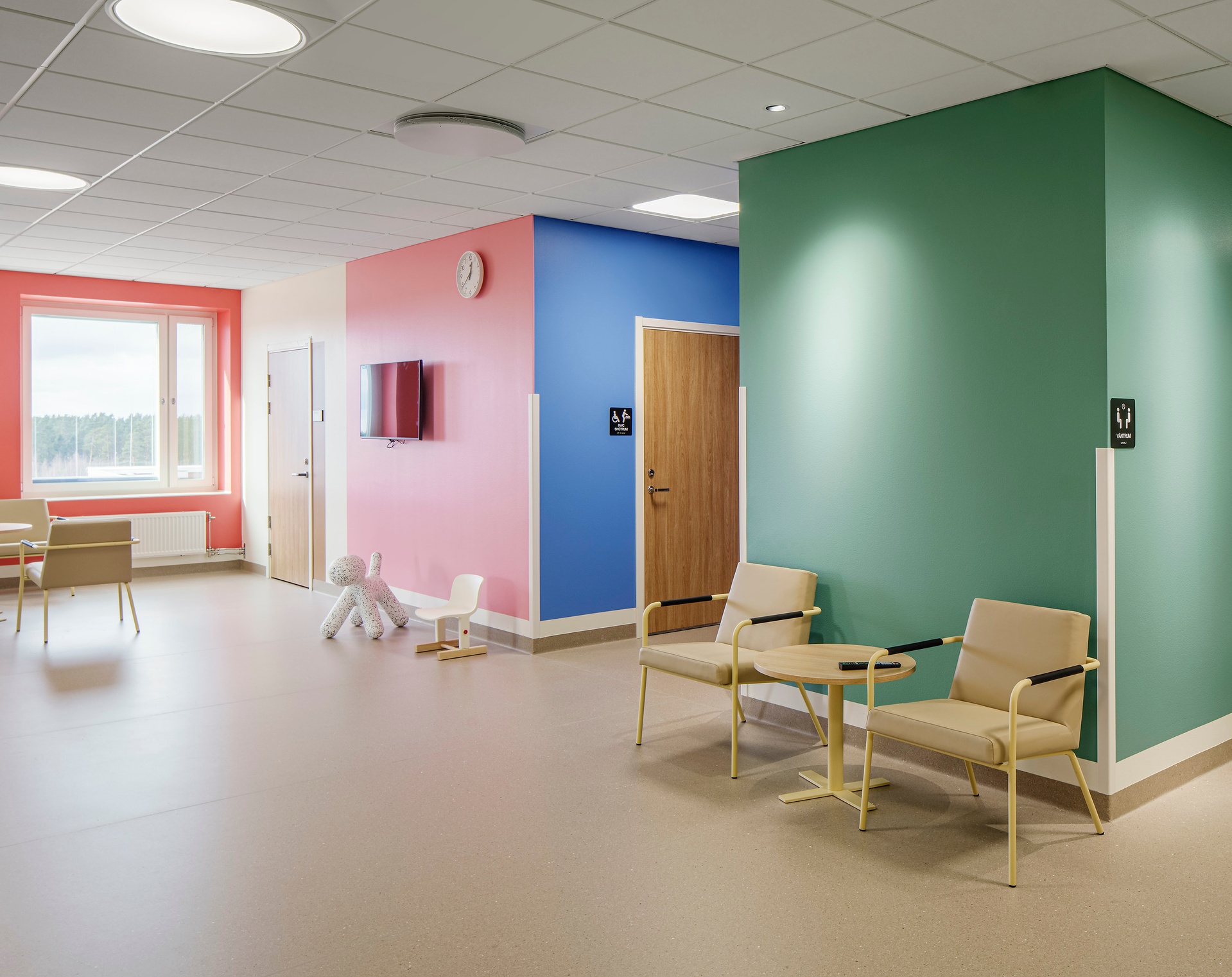 Nya Psykiatrisjukhuset i Kalmar interiör väntrum