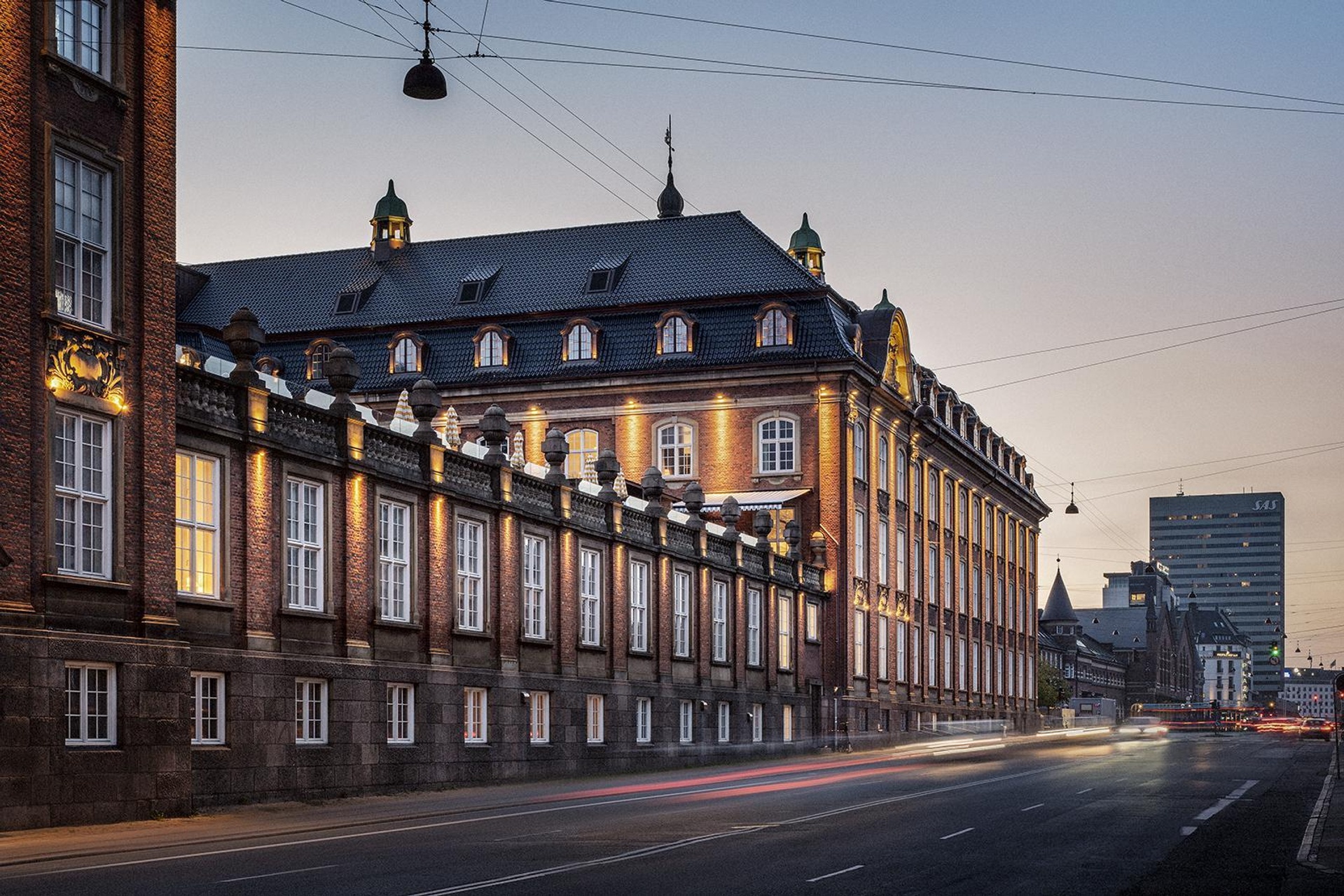 Exteriör Villa Copenhagen i skymning