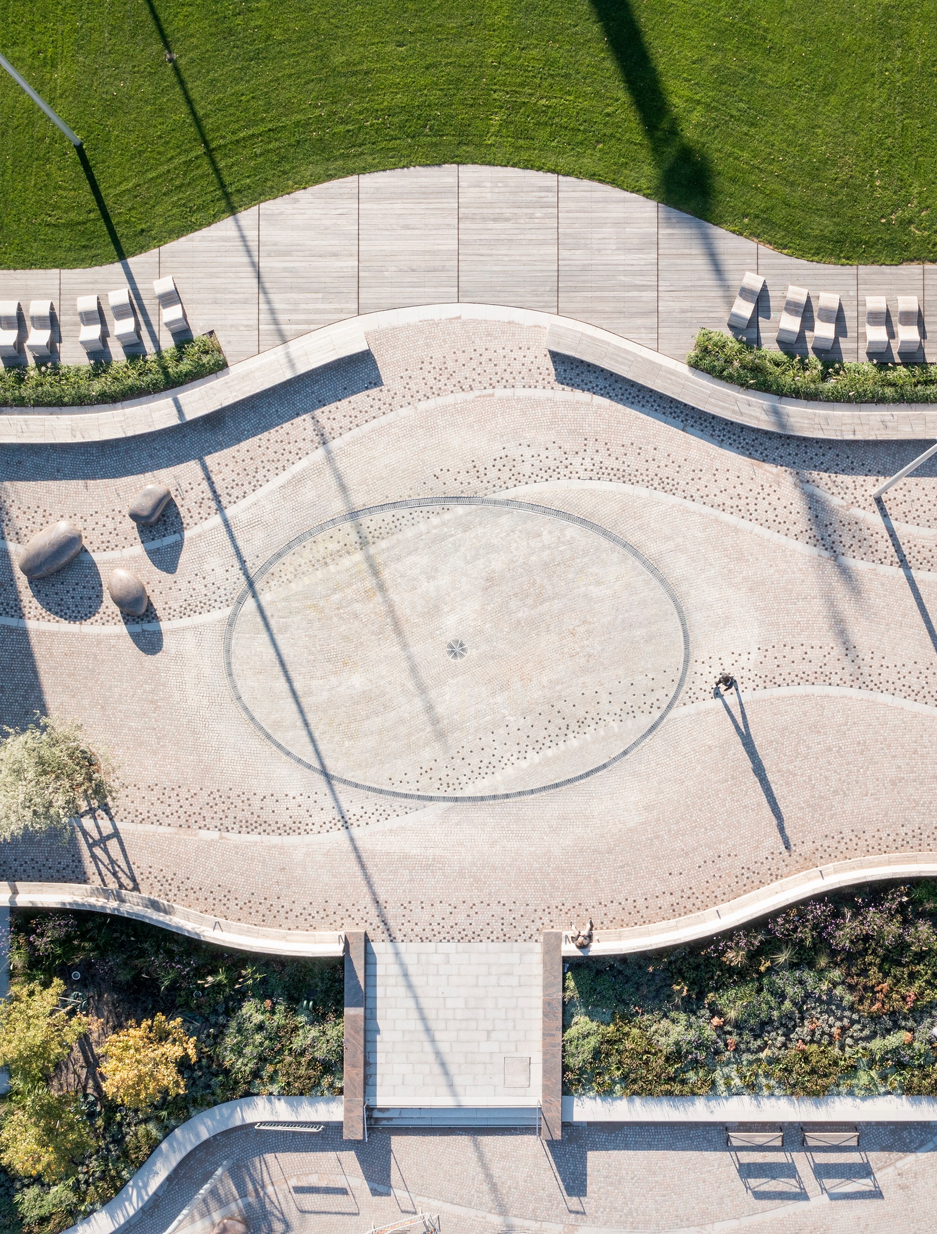 Ångfärjeparken landskapsarkitektur bild ovanifrån med böljande rörelse
