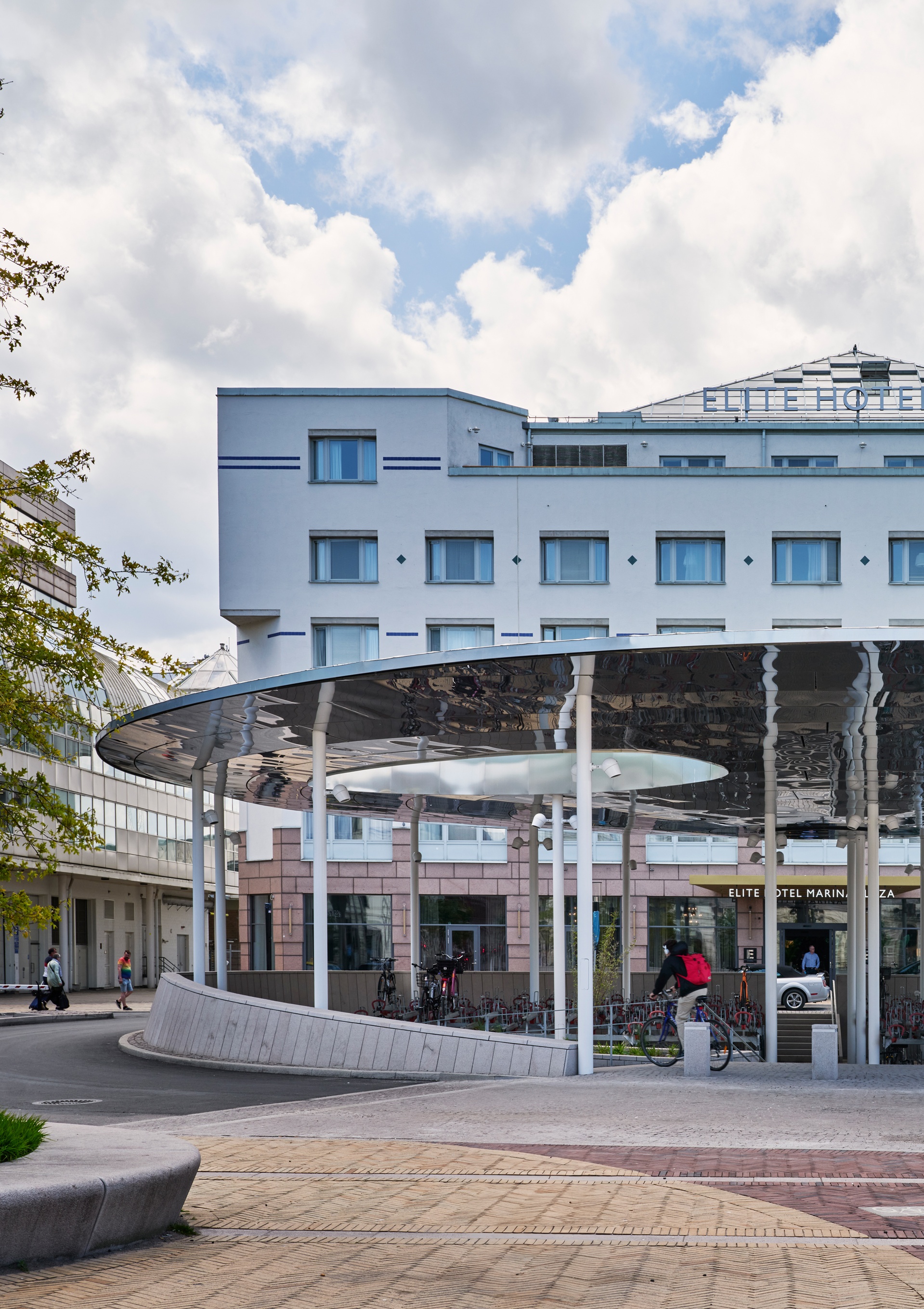 Cykelparkeringen vy framifrån