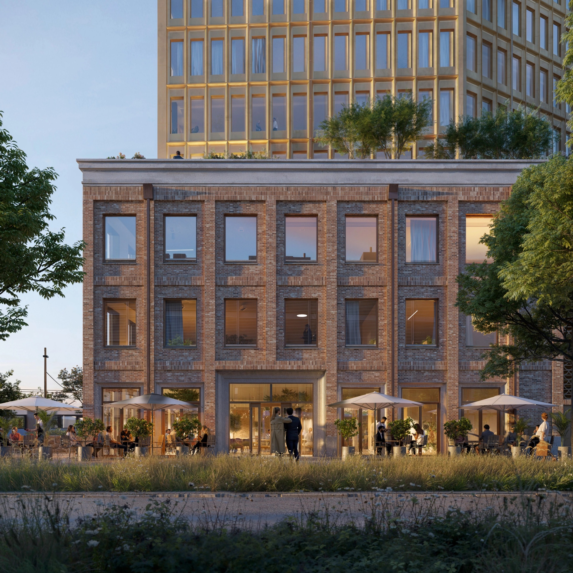 Noon, tegelfasad och restaurang i bottenplan