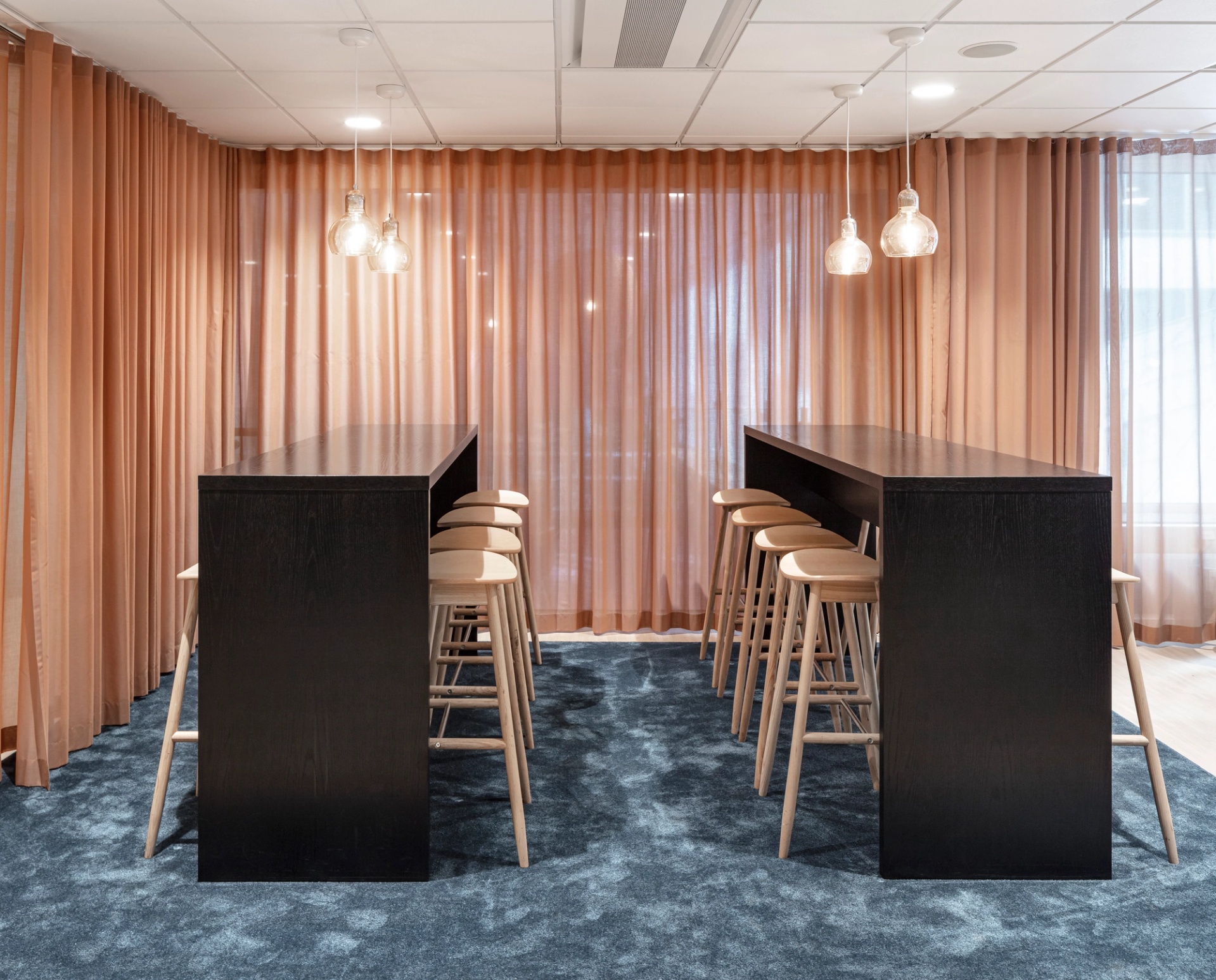 Barbord, inredning på KPMG