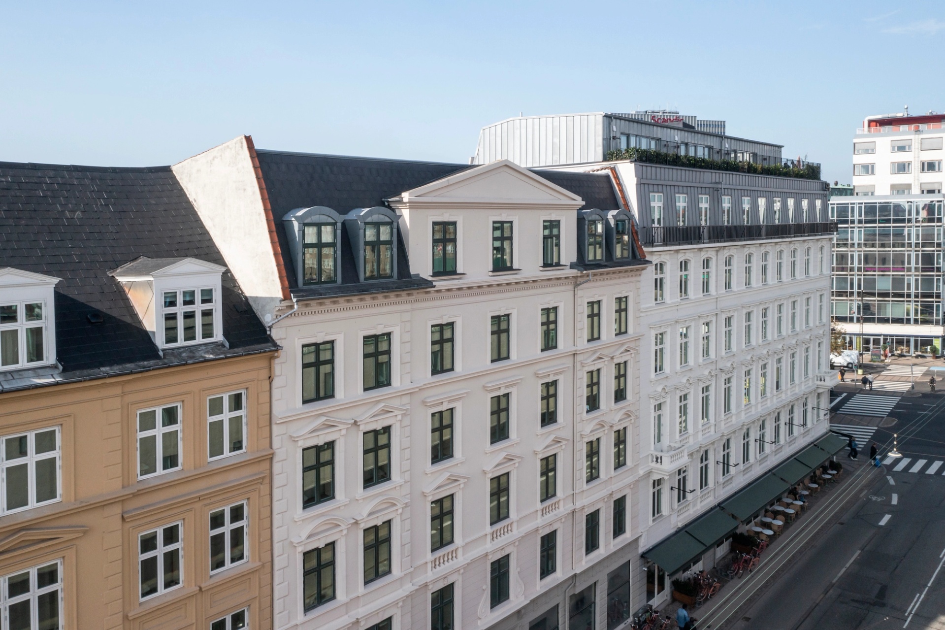 Renoverade fasader på Hotell Grand Joanne i Köpenhamn