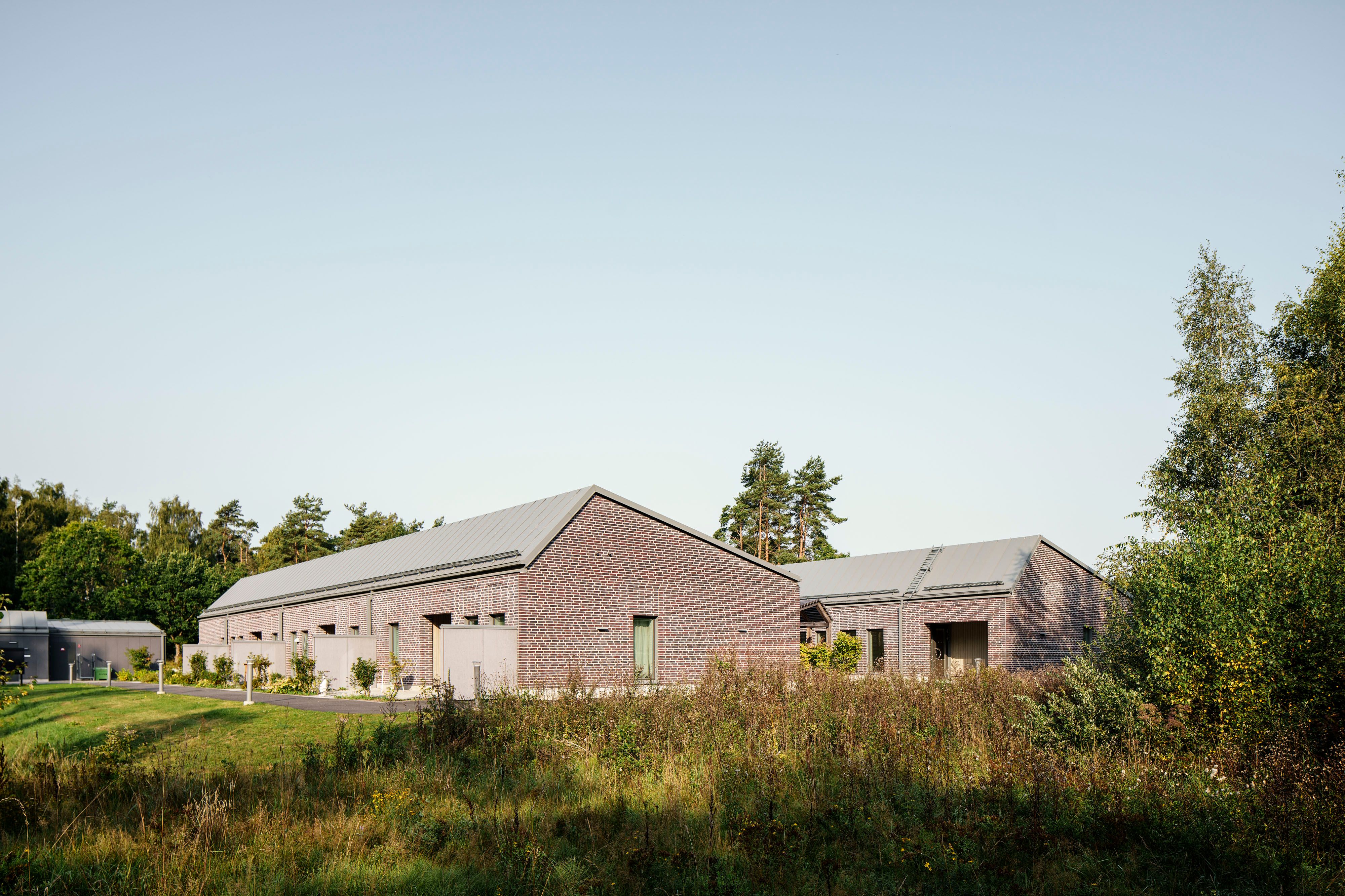 Färlöv servicebostäder exteriör bild. Av Krook & Tjäder