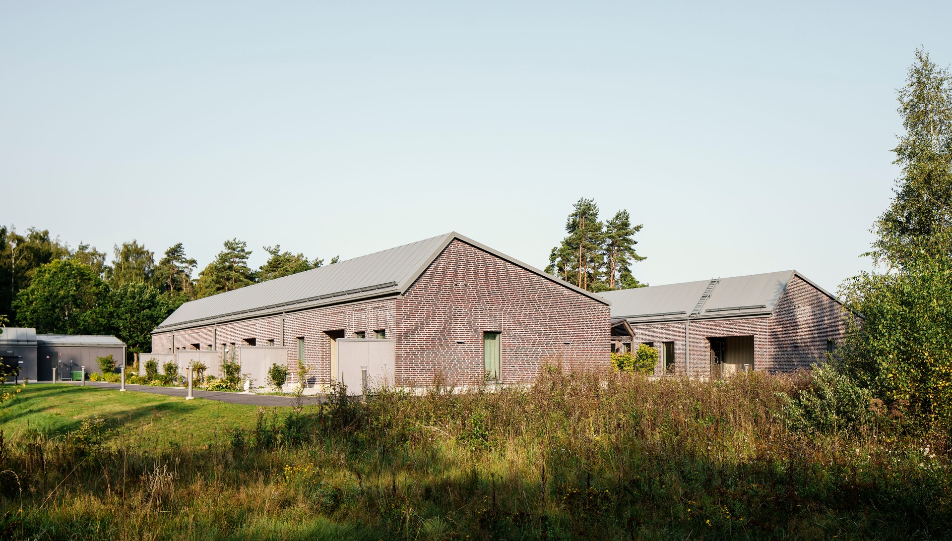 Färlöv servicebostäder exteriör bild. Av Krook & Tjäder