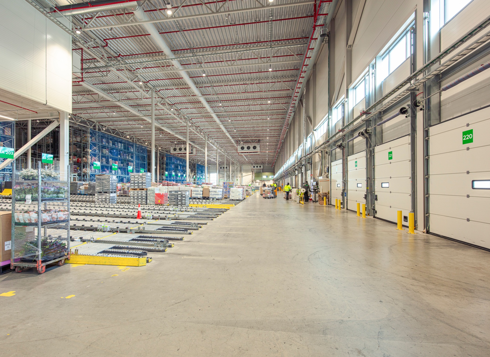 Cat - COOP Automotive terminal interiör