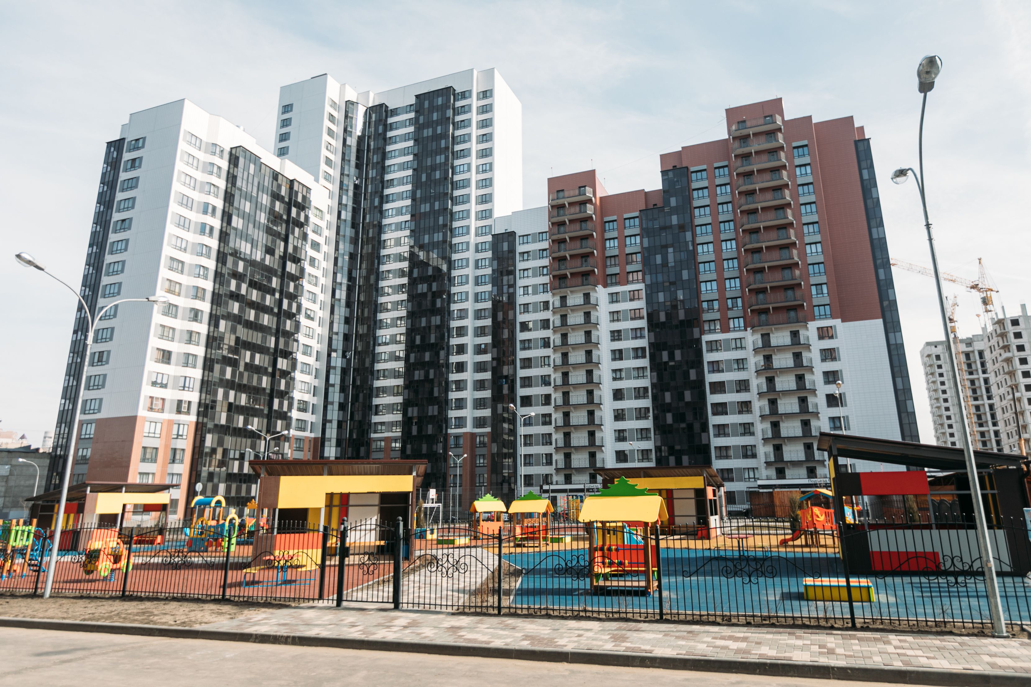 Оснащение техникой ЖК Современник