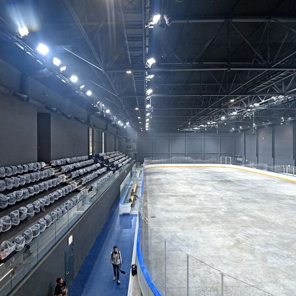 Поставка техники в ледовый дворец имени Этери Тутберидзе