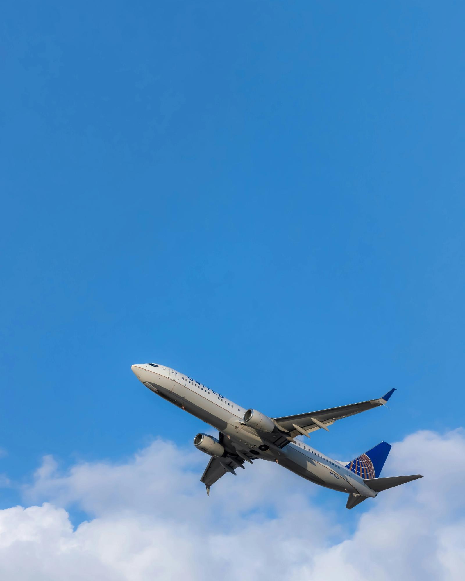Ready to Book Your Flight to Delhi ?