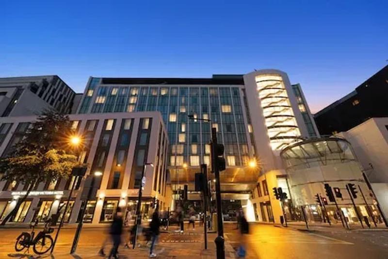 Hotel Bookings in Melbourne & Worldwide