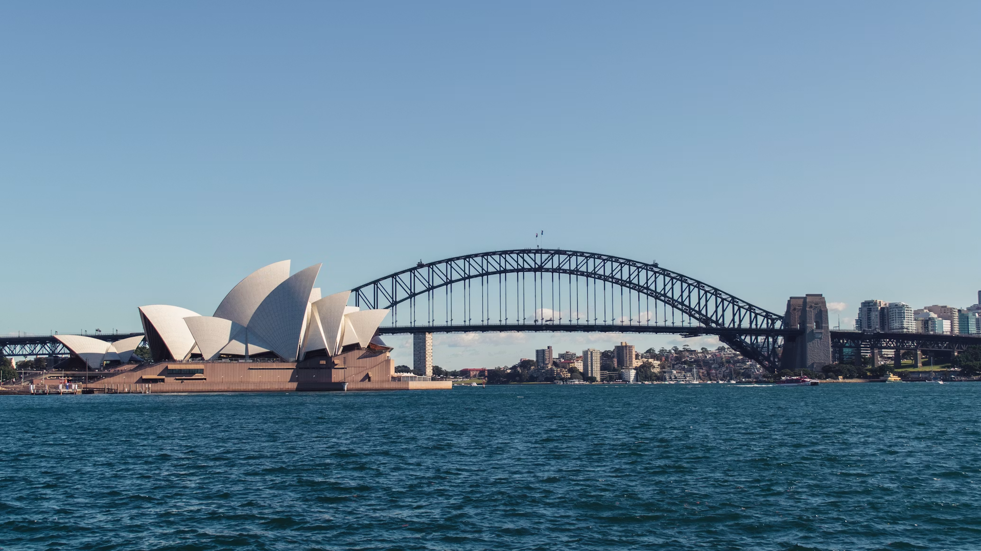 Auckland to Sydney