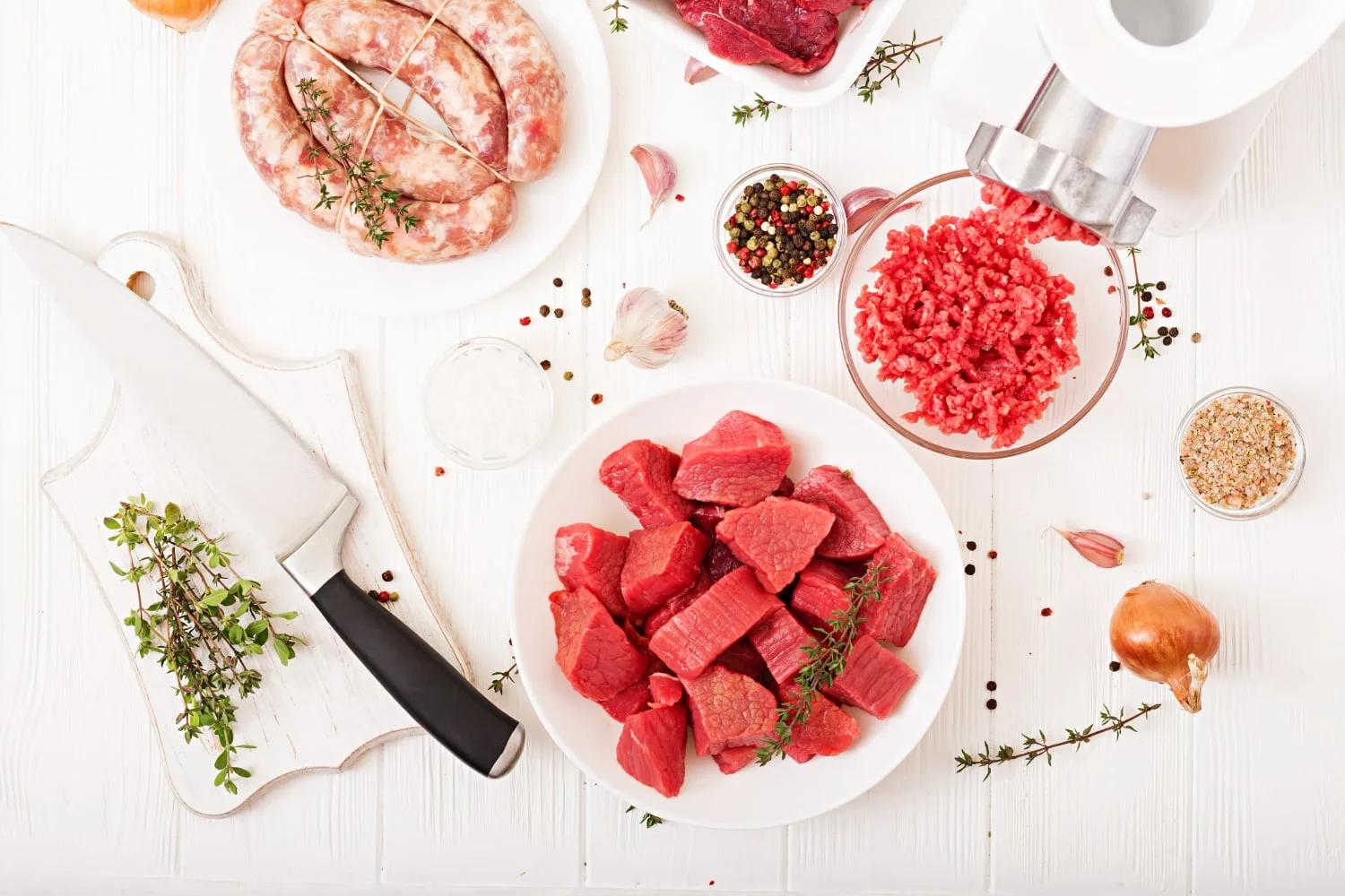 L’ assaisonnement de sa viande comme un chef : sauces et condiments