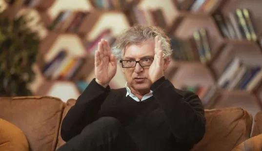 Michel Onfray : Comment ne plus être rabaissé par les autres et se construire une véritable estime de soi ?