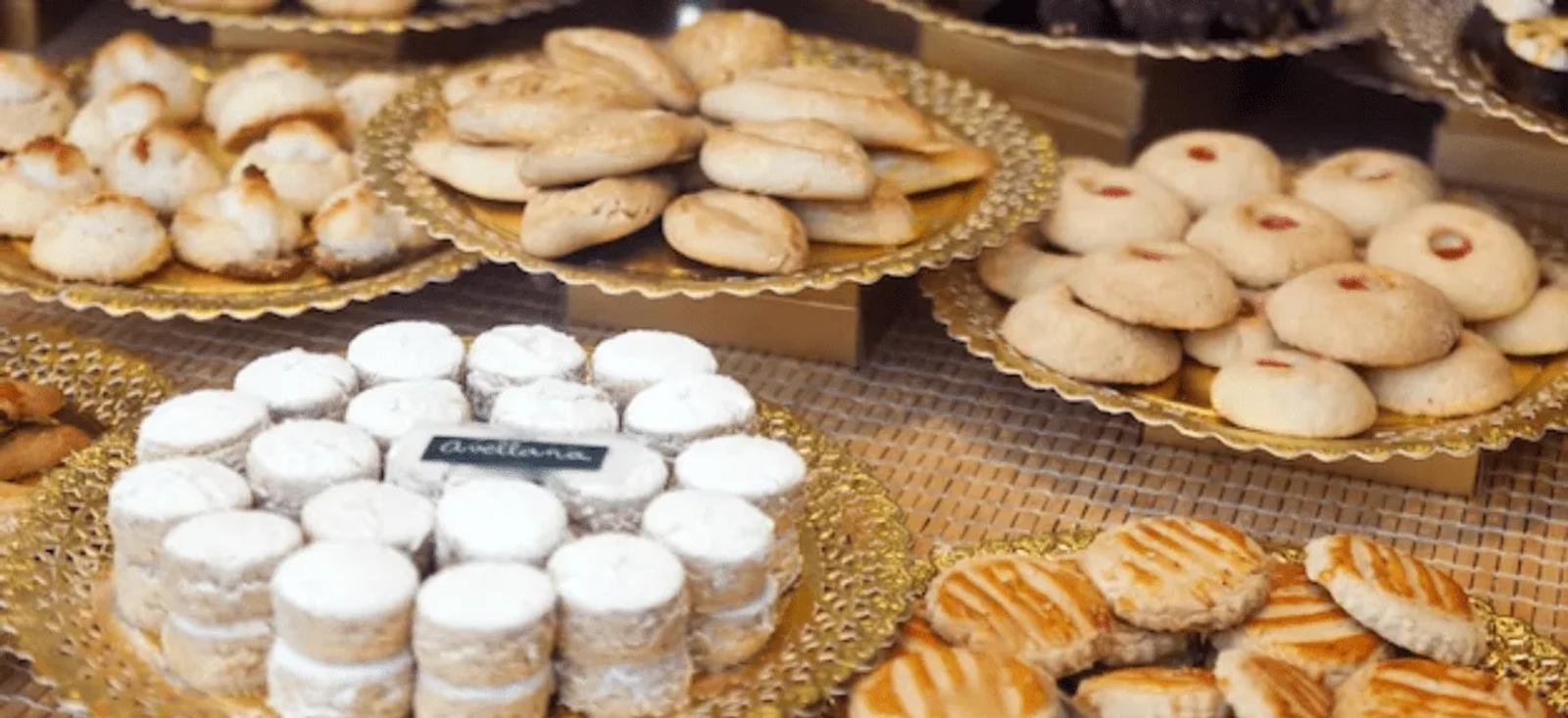 Le Guide Ultime de la Pâtisserie Orientale: Recettes, Adresses & Astuces