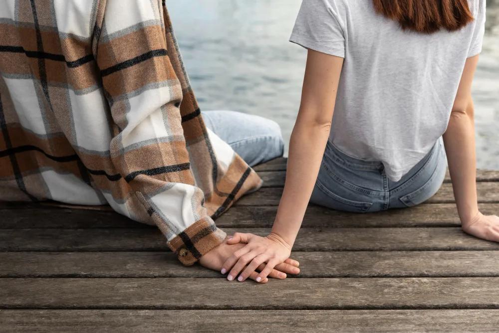Les indices cachés : Reconnaître les signes d’amour véritable ou de dépendance affective