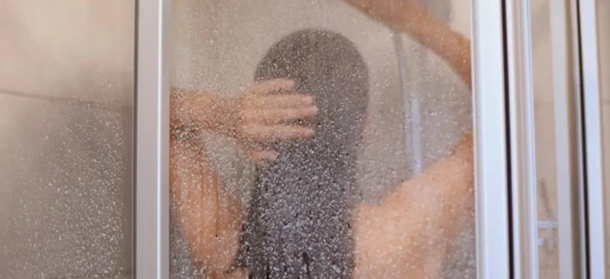 Comment méditer sous la douche?