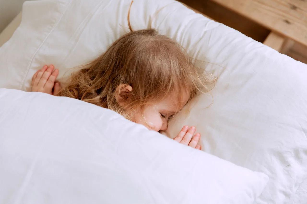 Comment améliorer la qualité de votre sommeil et vaincre l’insomnie avec ces 10 astuces