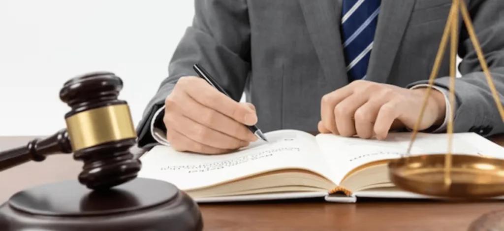 Juge ou avocat, métier idéal pour les personnalités ISTJ