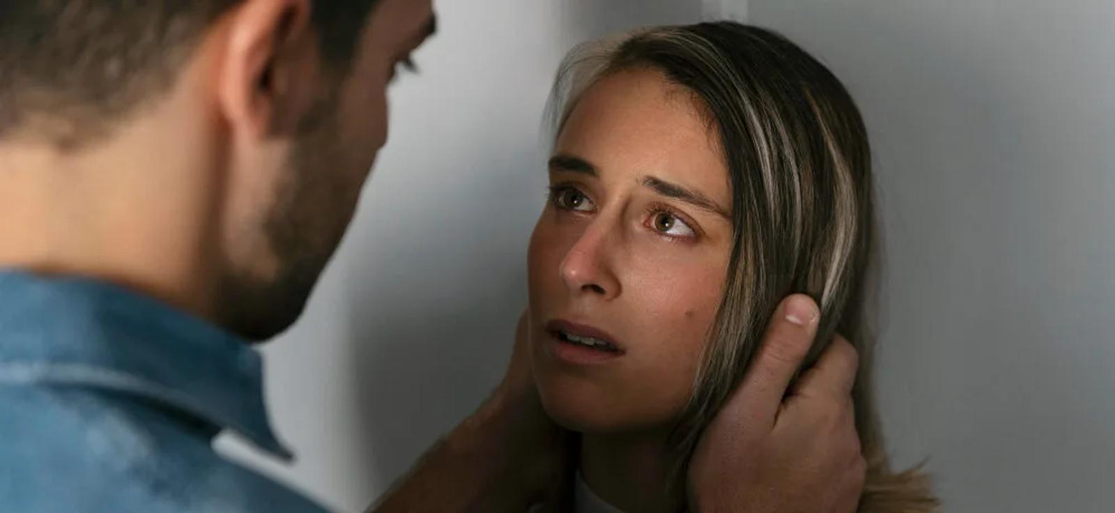 Dépendance affective : reconnaître les symptômes et en sortir
