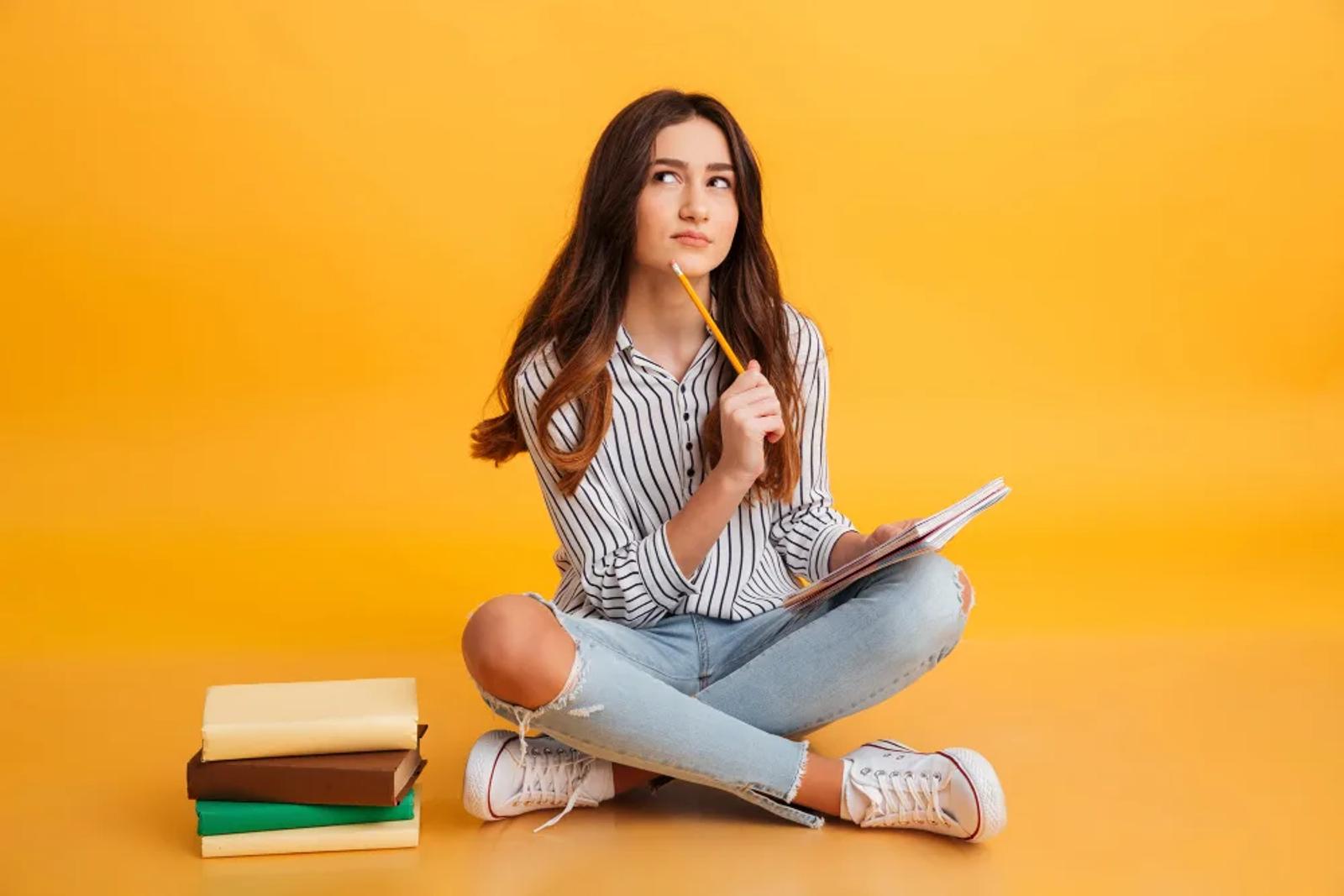 Comment lire le langage corporel : 10 façons de reconnaître les indices non verbaux