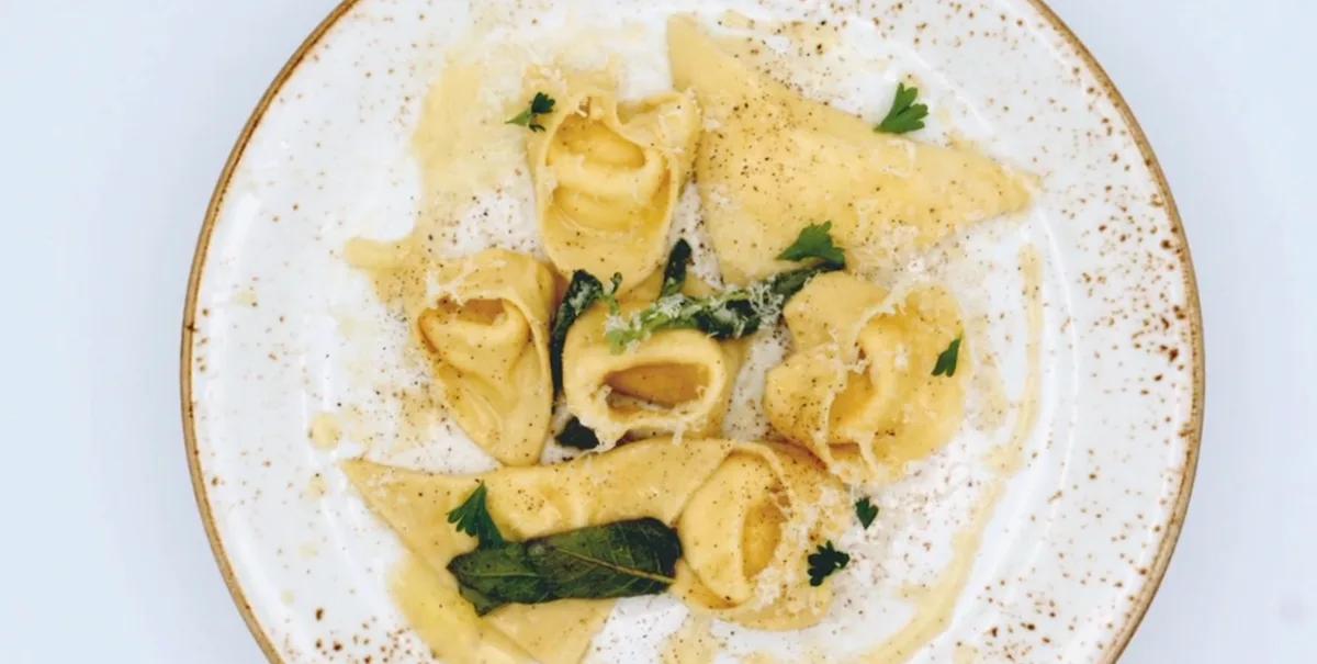 Recette de Raviolis farcis à base de ricotta et basilic de Denny Imbroisi