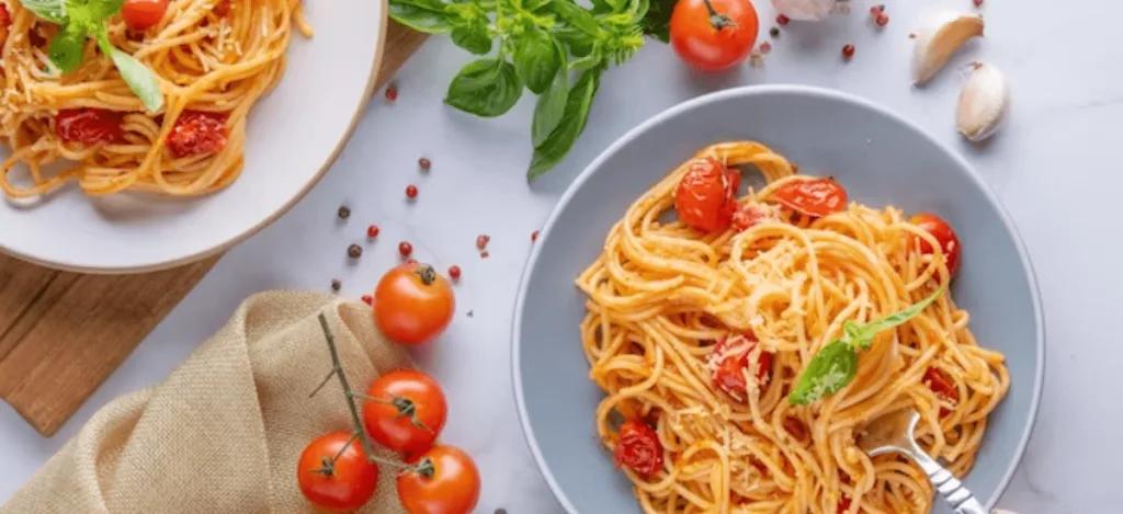 Pâtes à la tomate