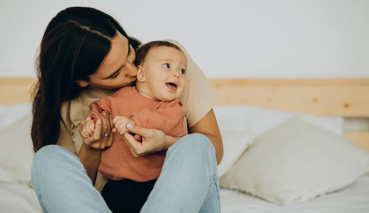 Comprendre Bébé : Exploration des Bases du Développement Infantile