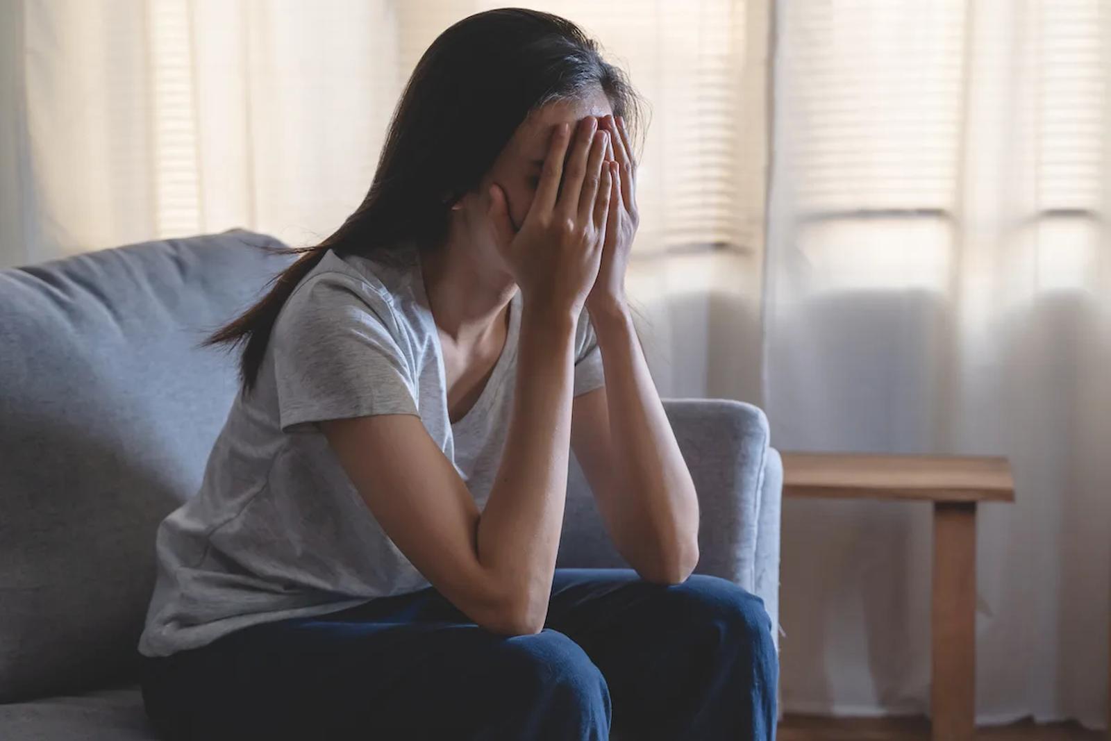 Au-delà de la douleur, comment se libérer du fardeau d’un deuil compliqué ?
