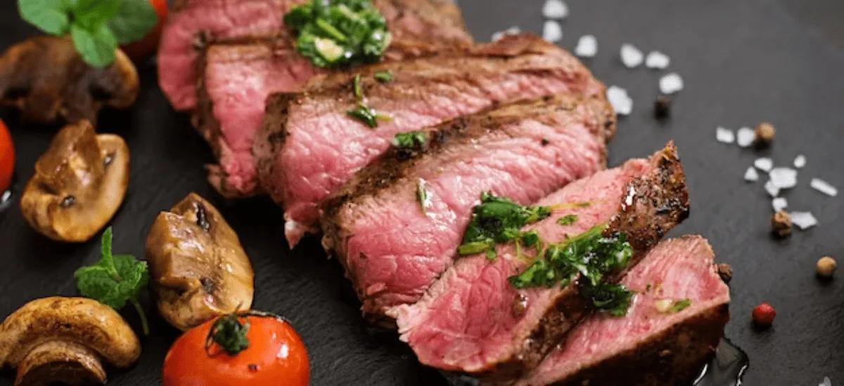 Filet de bœuf à la poêle : temps de cuisson et conseils pour un résultat parfait