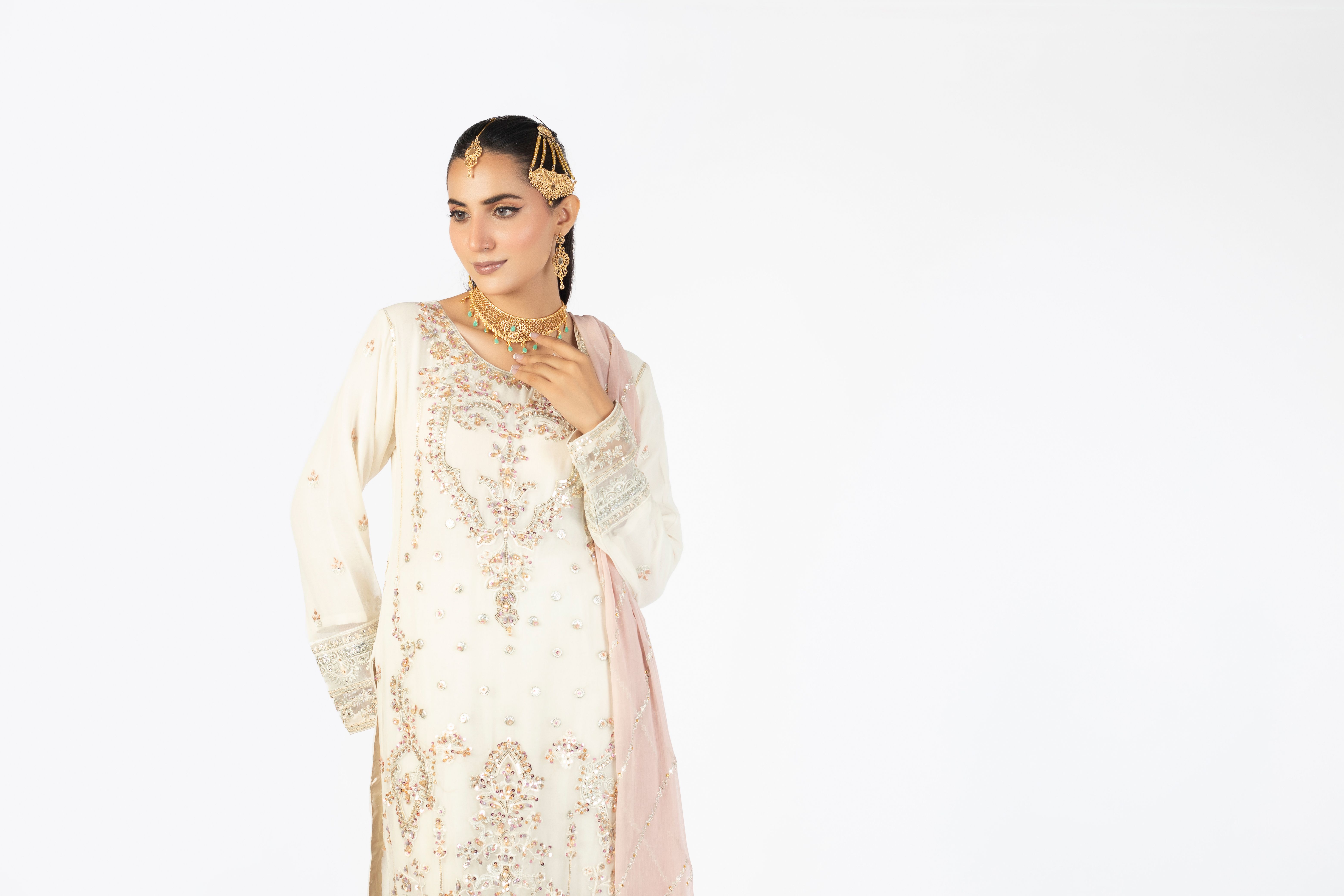 Ivory White Elegant Krinckle & Raw Silk - Image 1 thumbnail 3