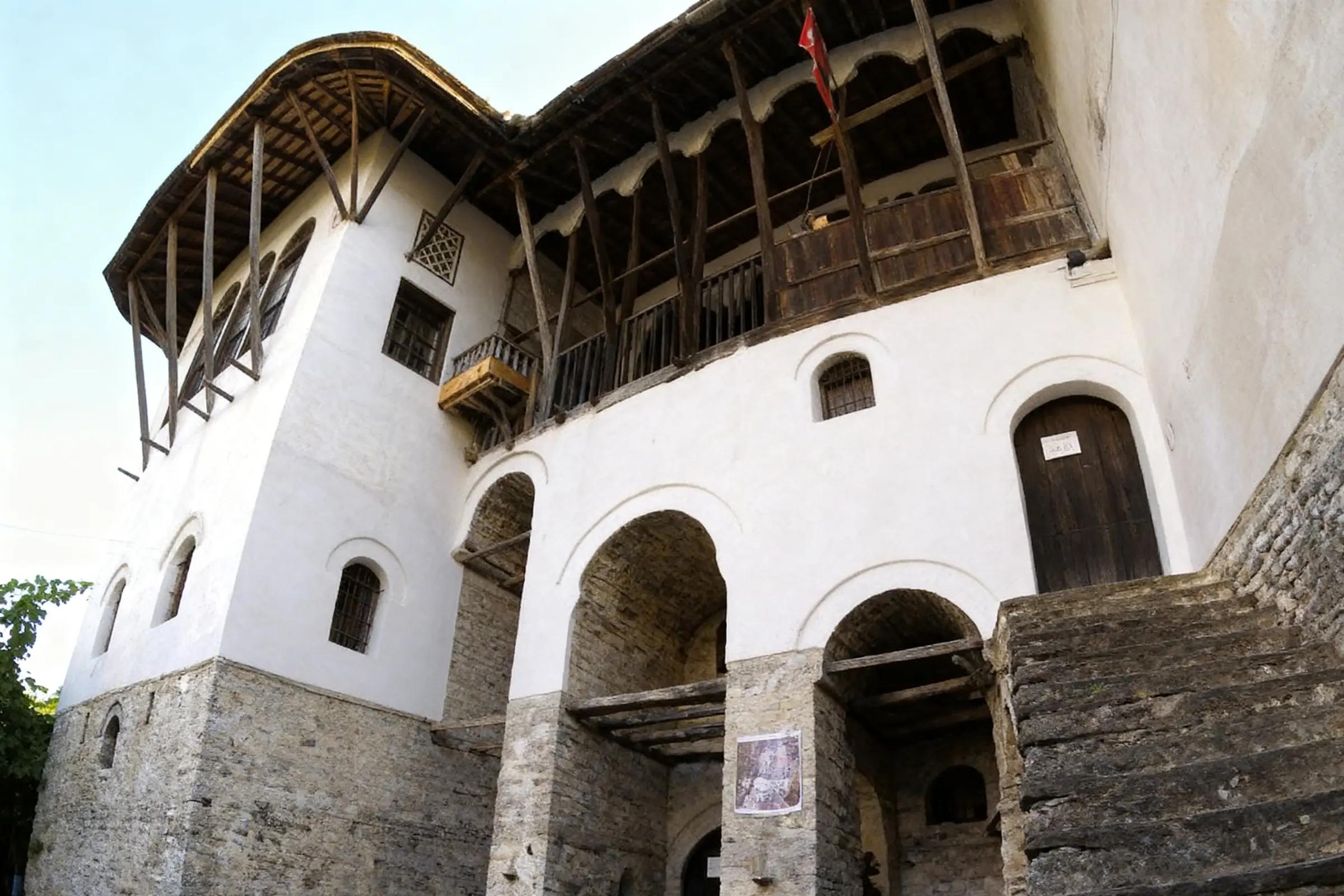 Дом Скендули