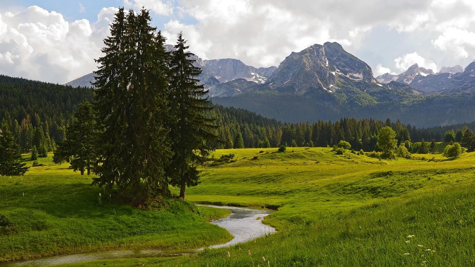 Горы Дурмитор и Чёрное озеро: туры в сердце черногорской природы
