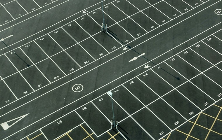 Parking in Doha: rules, where you can park and prices