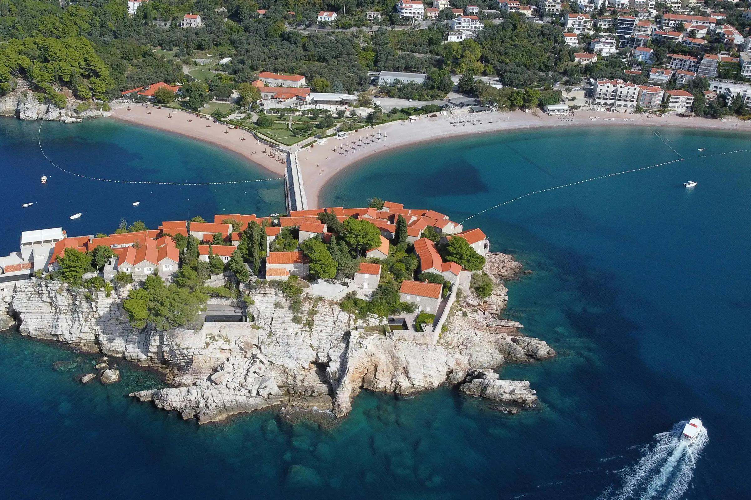 Sveti Stefan Beach