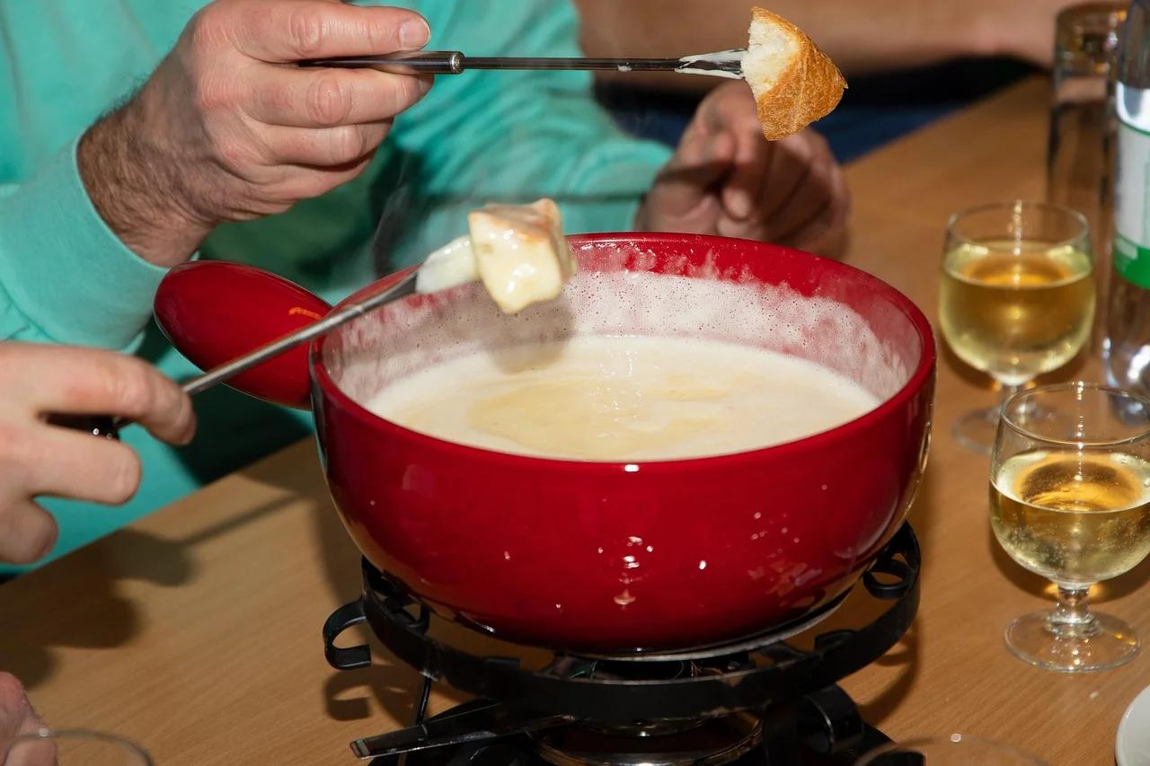 Fondue, Cheese, Melt image