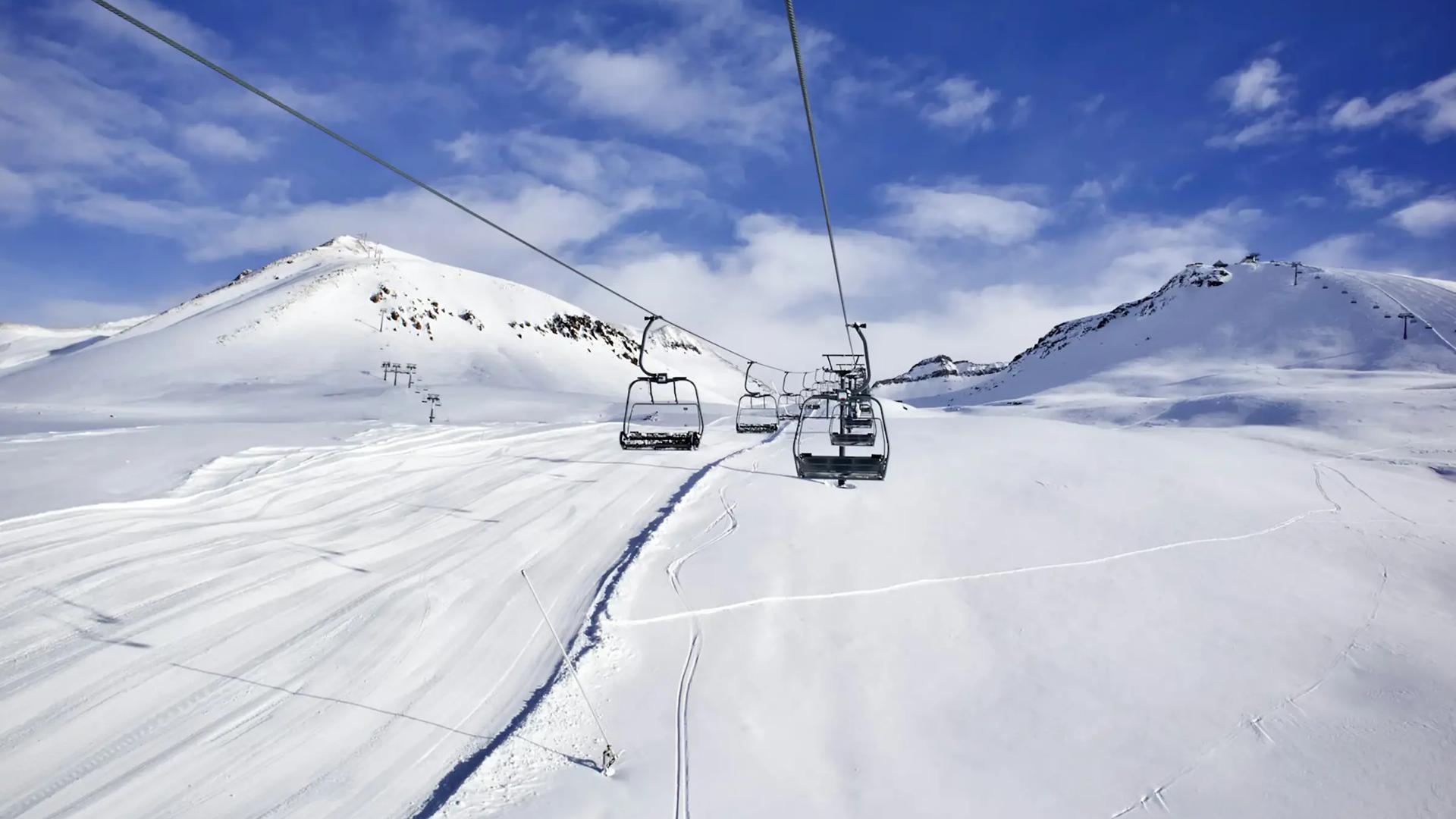 Mount Sadzele