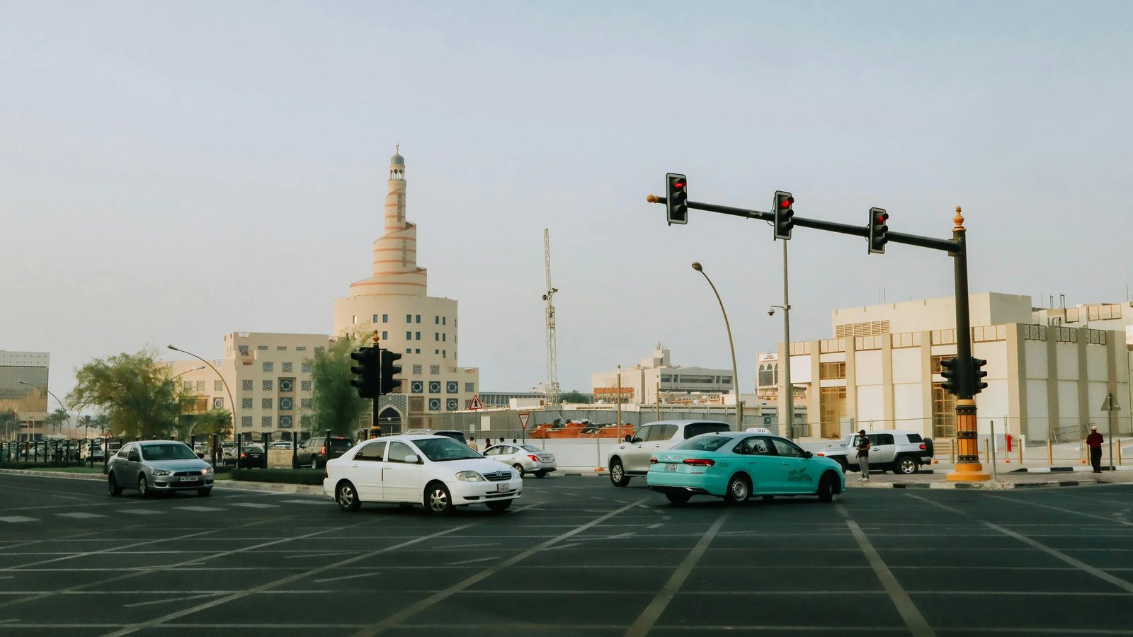 Doha to Lusail, The Pearl and West Bay: all ways to get around