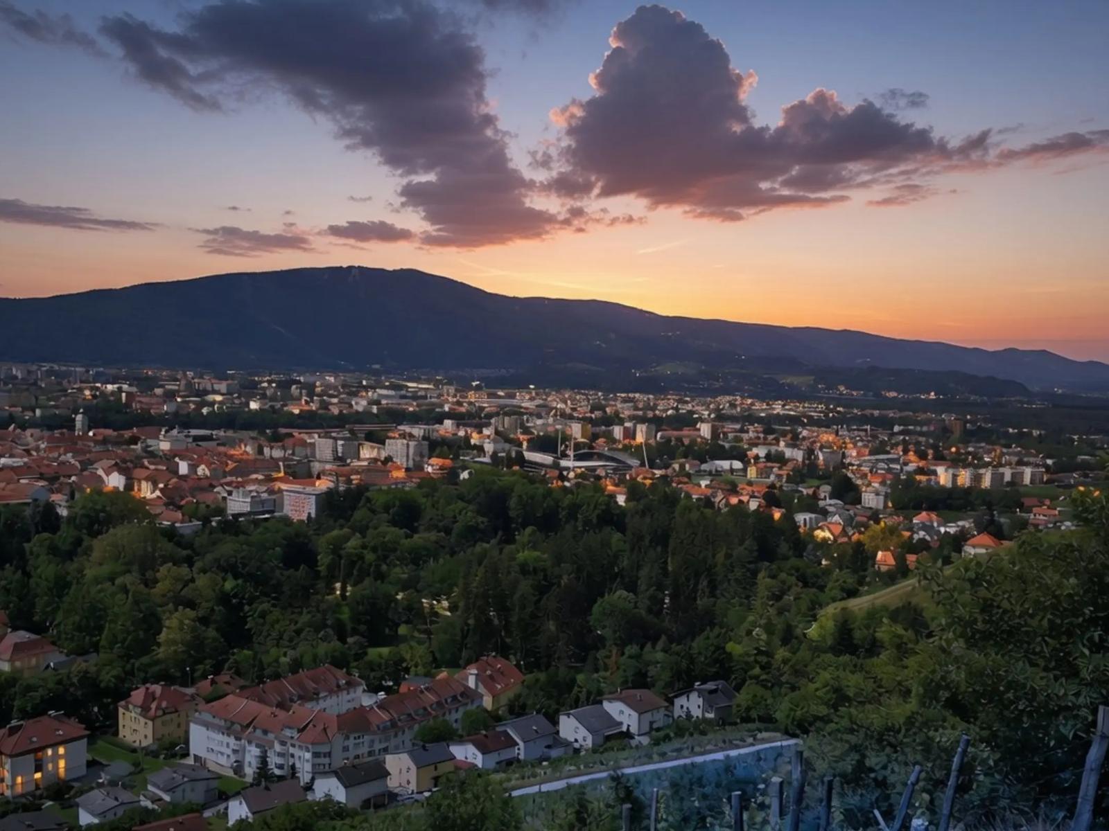 Холм Пирамида